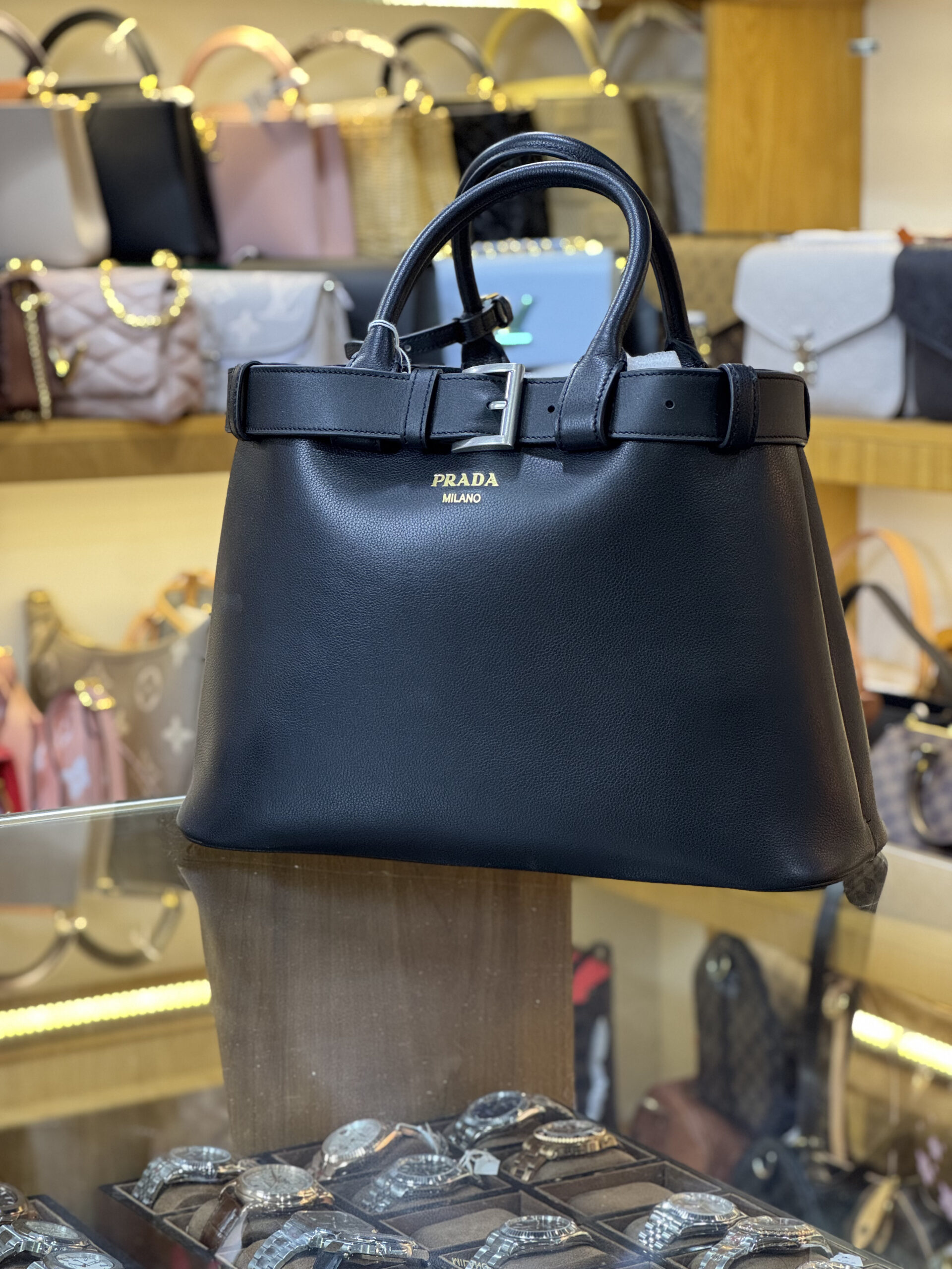 PRADA (23)
