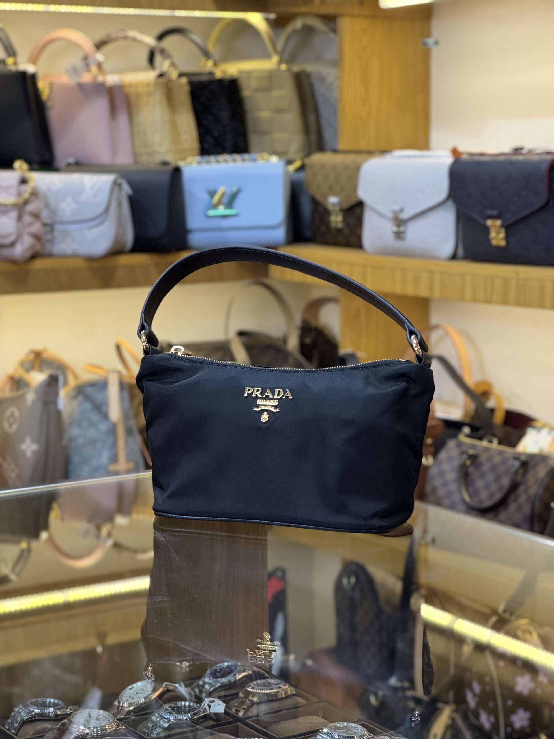 PRADA (8)